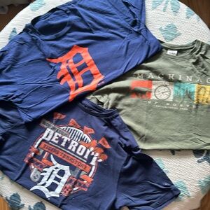 (3) men’s shirts
